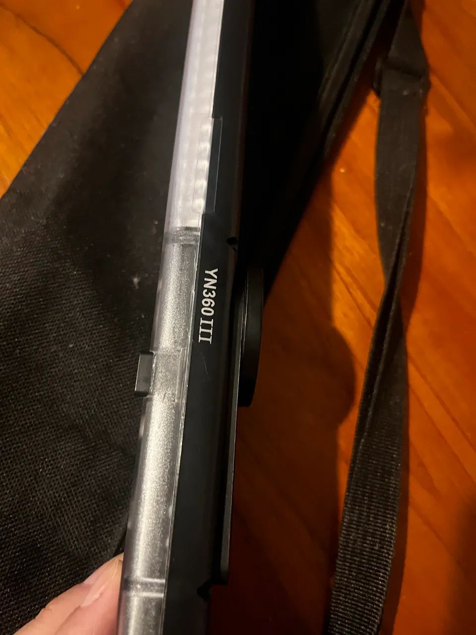  Bastão de LED Yongnuo YN360 III RGB - Usado (Sem bateria)