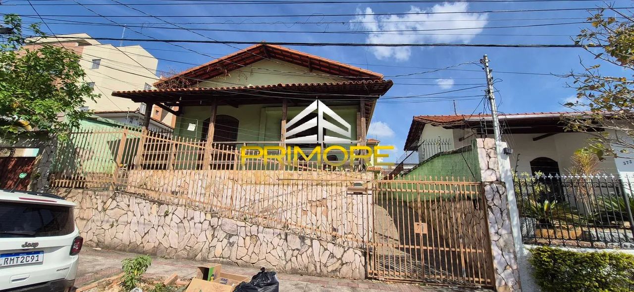Venda de Casa com 300 m² no Bairro Paraiso - Foto 2
