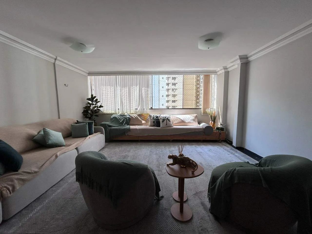 Apartamento 4 quartos, 2 suítes - Setor Bueno - Foto 2