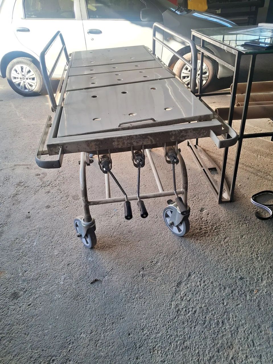Cama hospitalar para vender rápido  - Foto 3
