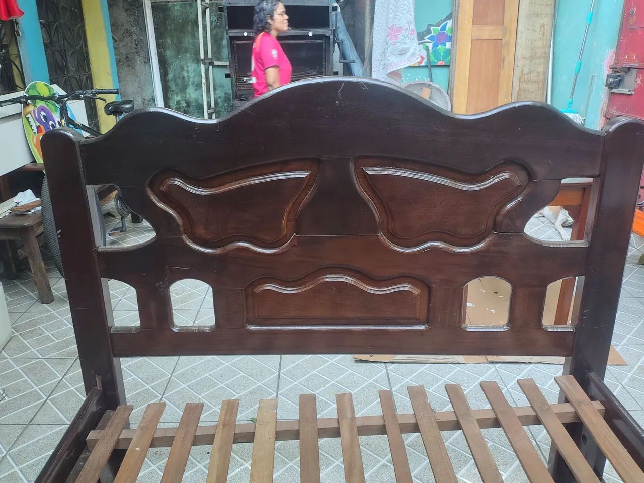 Cama de casal de madeira pura - Foto 2