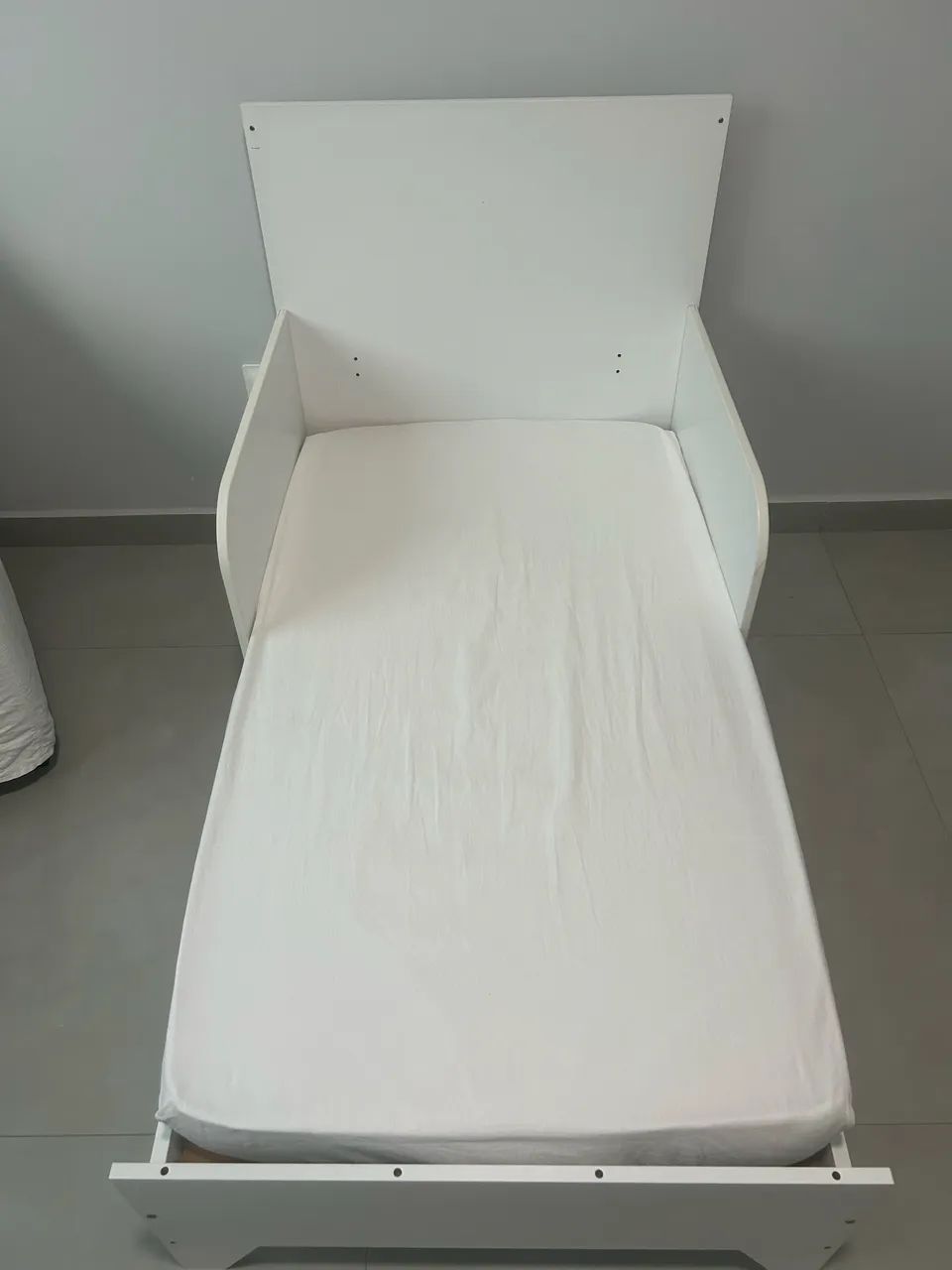 Vendo cama infantil semi novíssima