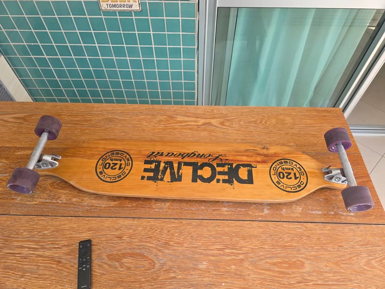 Longboard Declive, com rodas orangatang - Foto 5