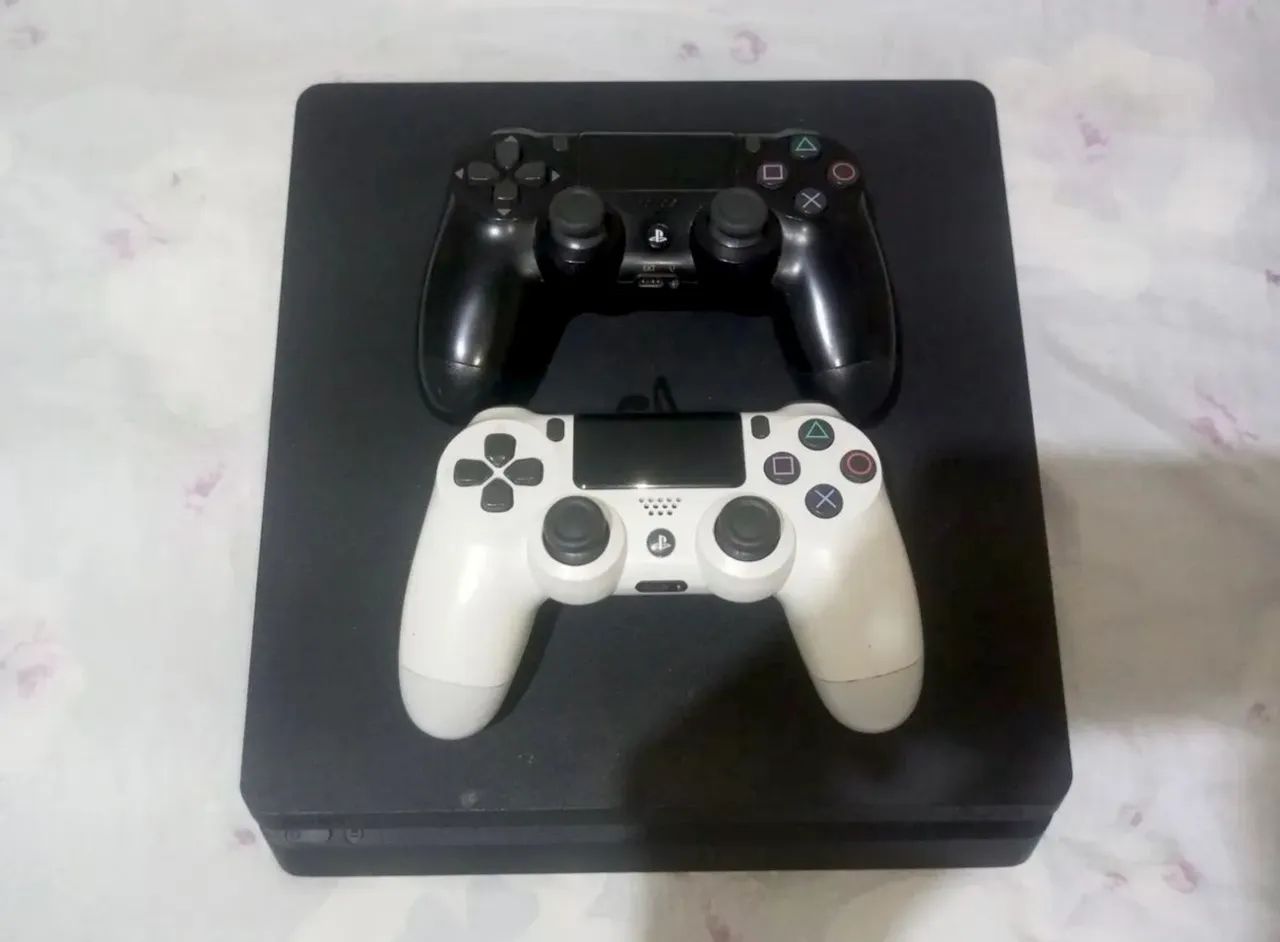 PS4 SLIM