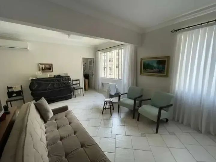 Apartamento de 3 dormitórios à venda no Centro - Foto 4