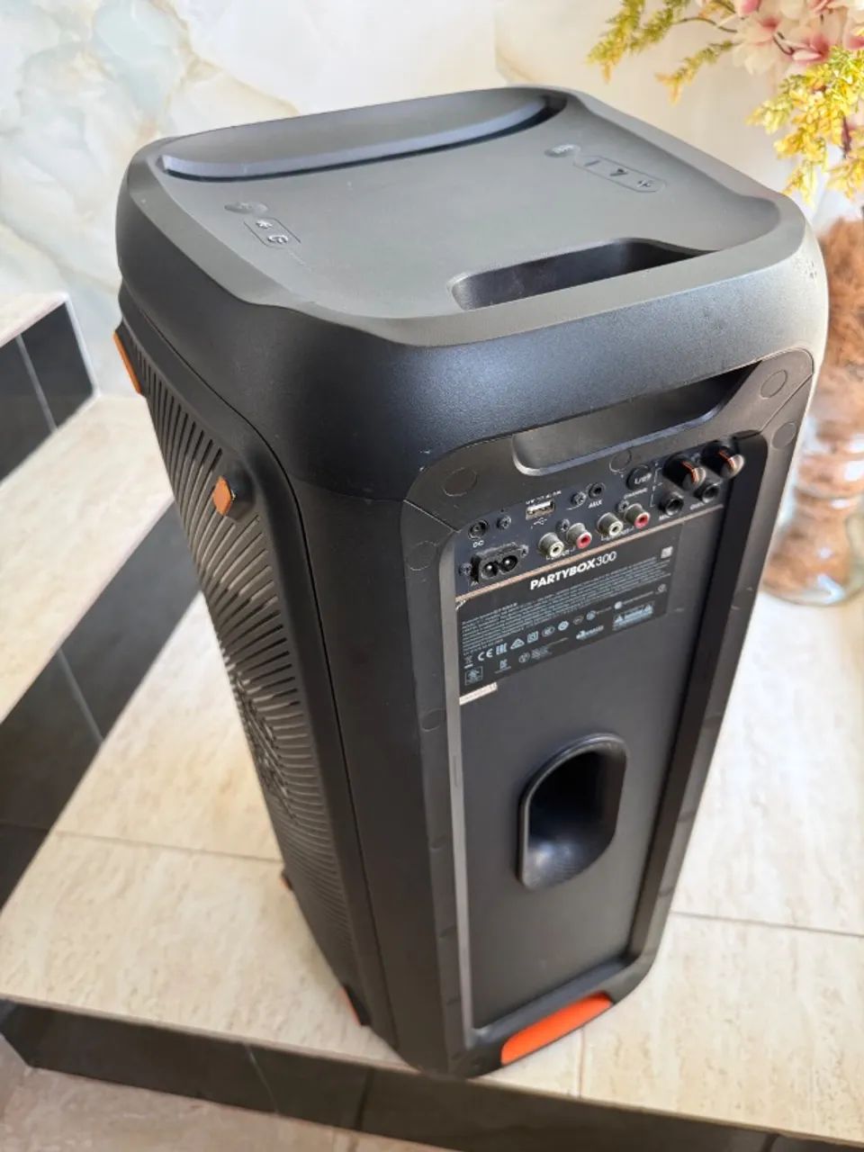 JBL PartyBox 300 em até 12x - Foto 2