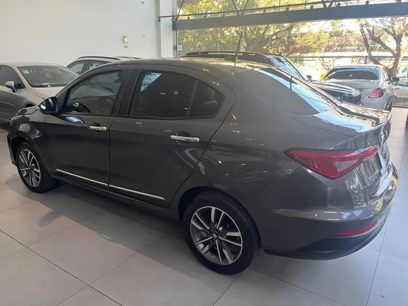 Fiat Cronos Precision 1.3 16V Flex Aut. 2025 - Foto 3