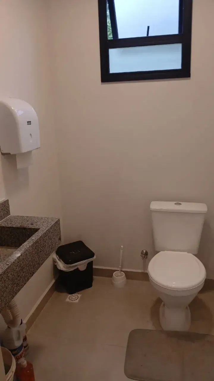Salão Comercial na Granja Viana  120m²  Recém Reformado - Foto 4