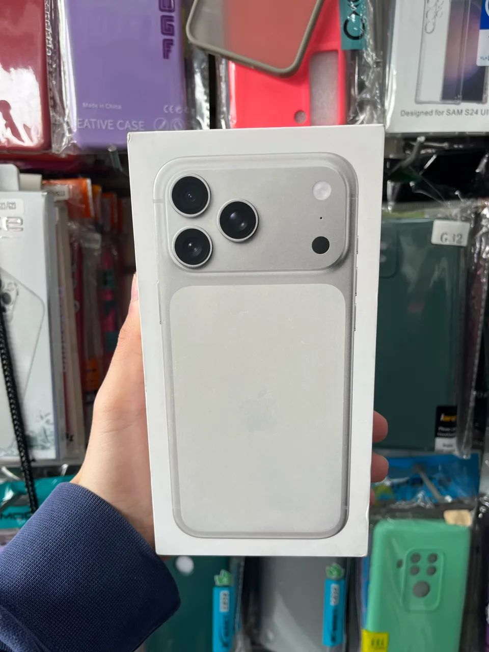 iPhone 17 Pro Max Lacrado 256GB - Foto 3