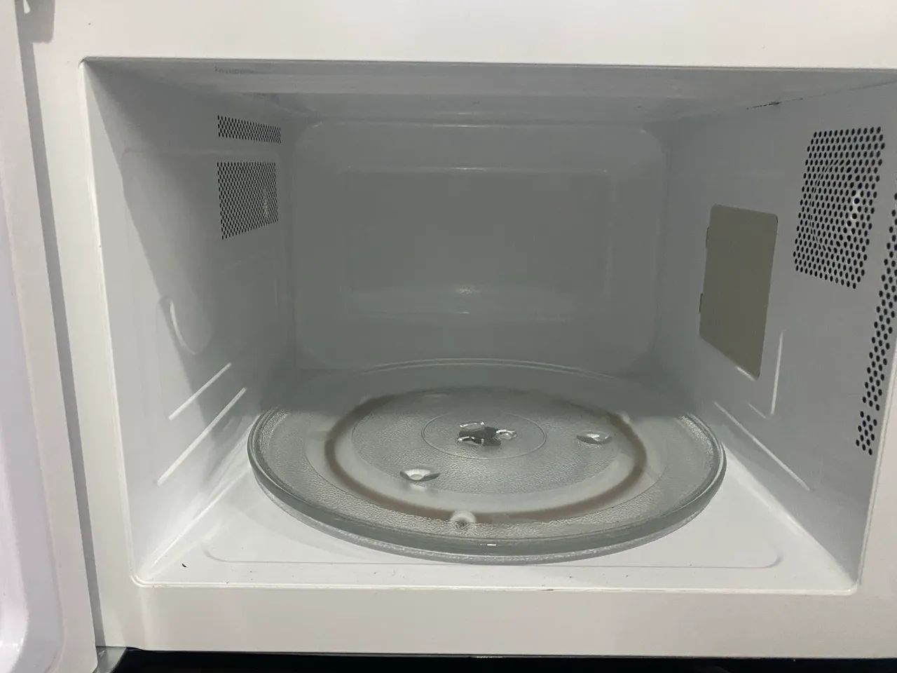 Microondas Electrolux 31L 110V - Foto 3