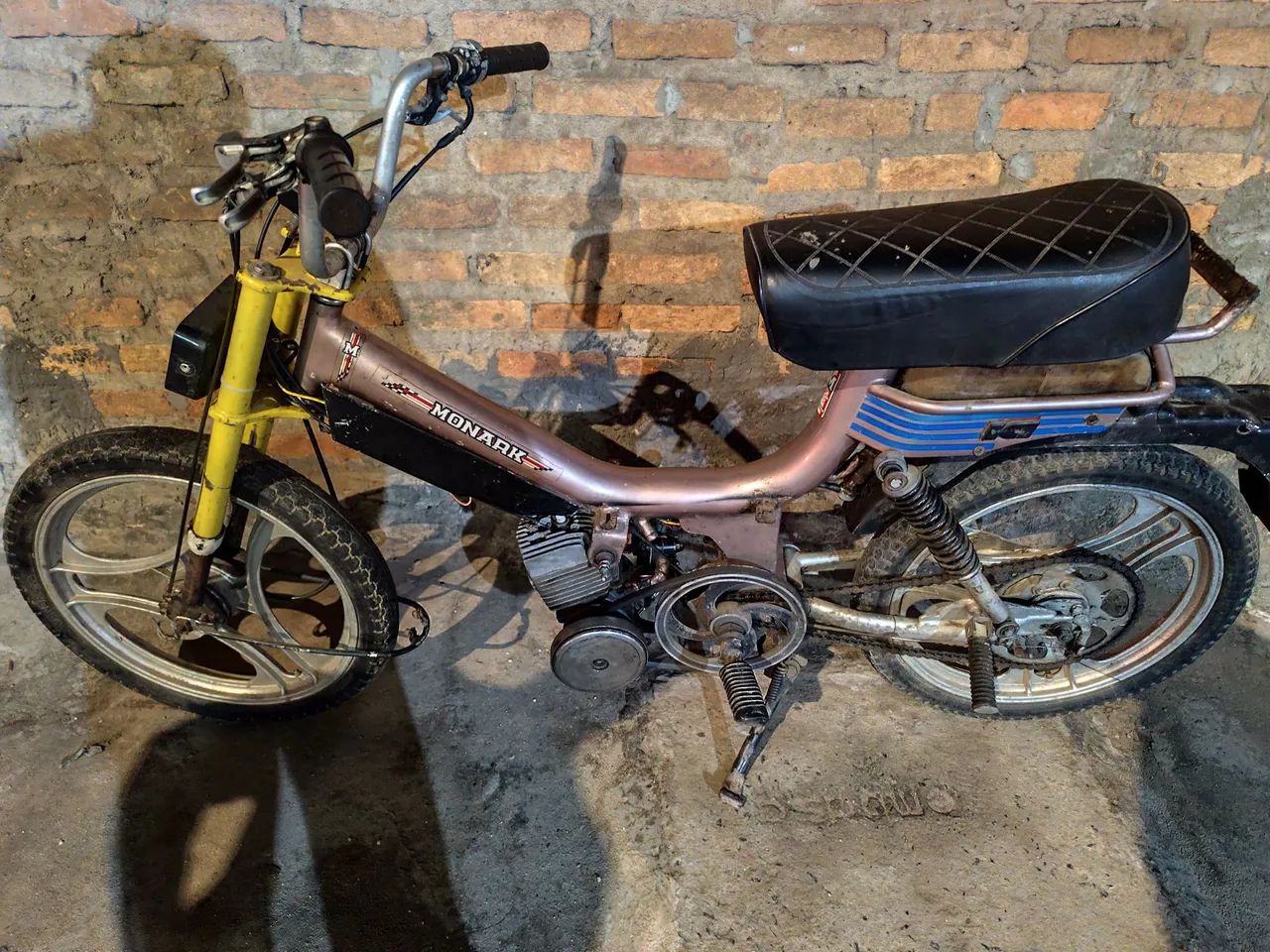 MOBILETE MONARK 