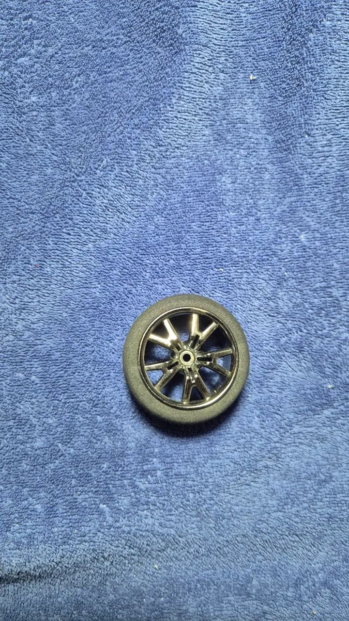 Rc Automodelo Roda do Rádio Traxxas excelente estado 