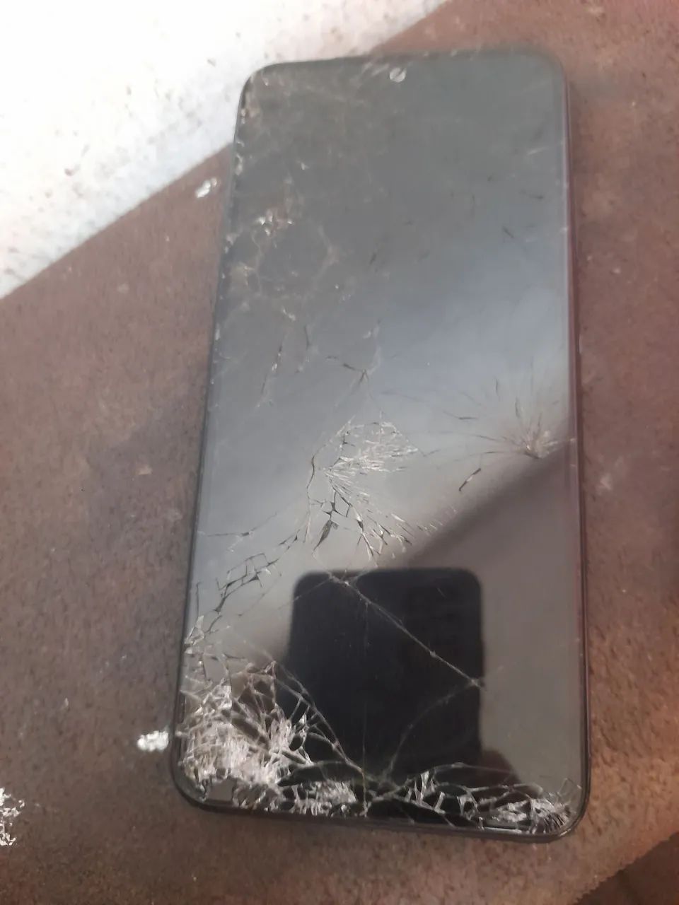 Xiaomi Note 10 com tela quebrada - Foto 2