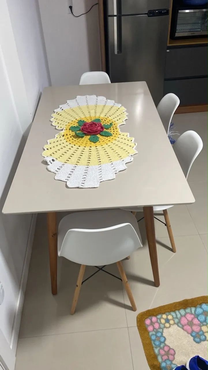 Mesa de jantar - 6 cadeiras - Foto 2