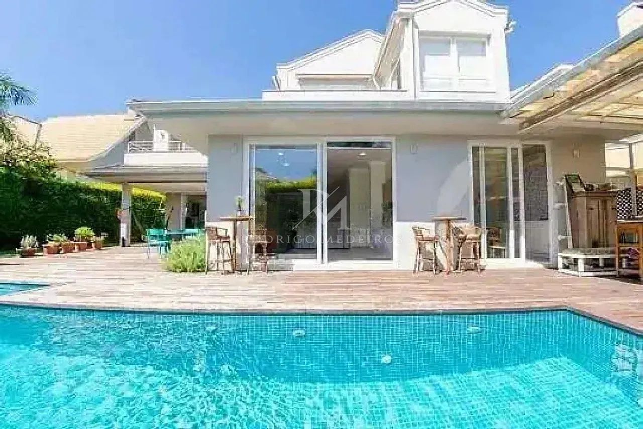 Casa com 5 quartos a 200m da praia em Jurerê Internacional - Foto 3