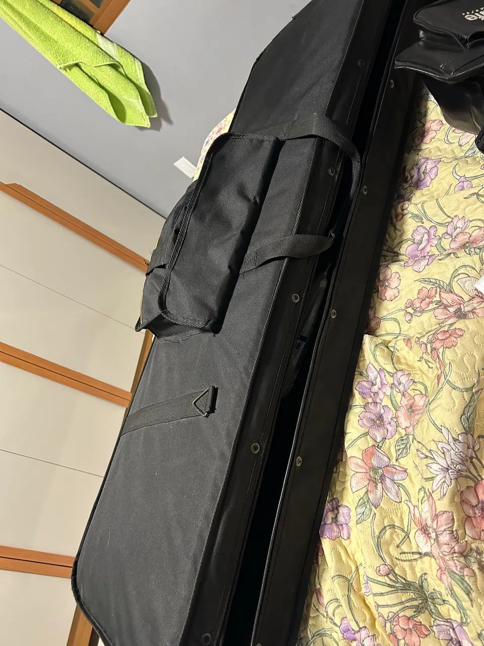 Vendo case de contrabaixo