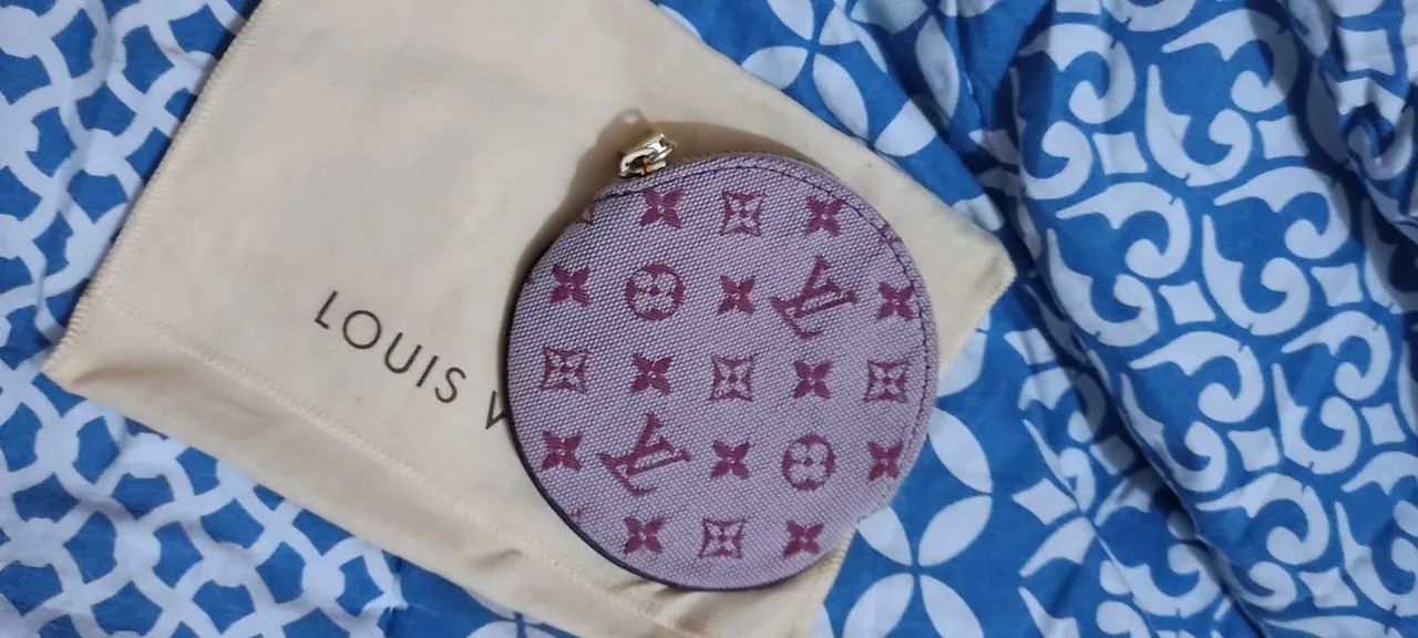 Coin lv purse round