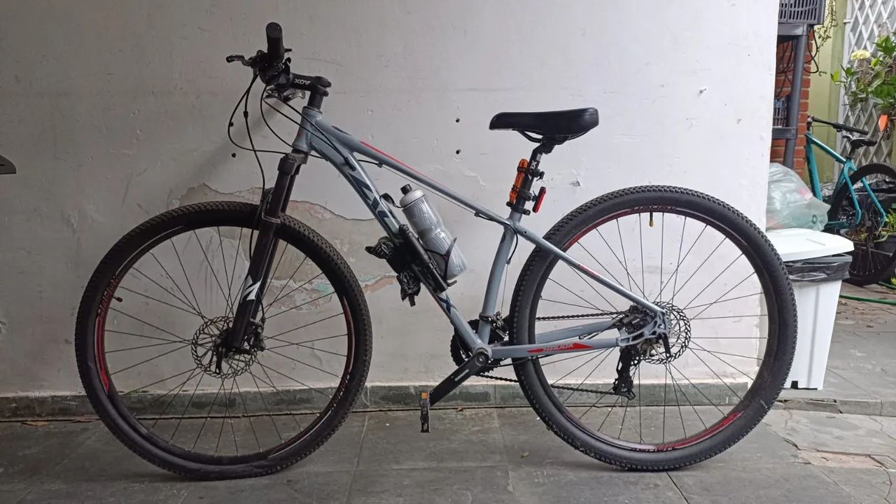 Bicicleta Audax ADM 100 MTB Aro 26 com 16 marchas