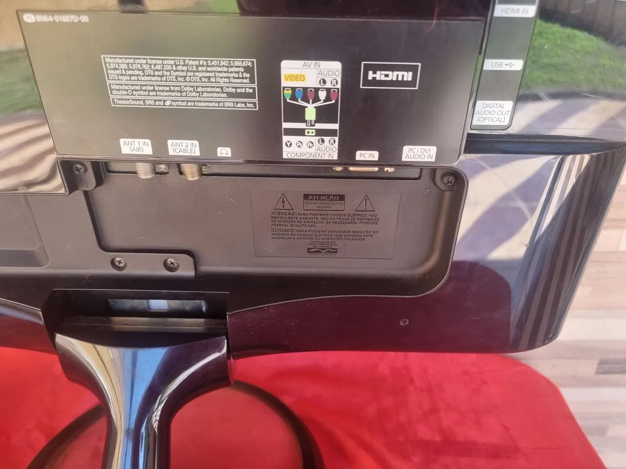 Monitor Samsung 25 Polegadas ligando  mais está com a tela manchada  para concerto  - Foto 5