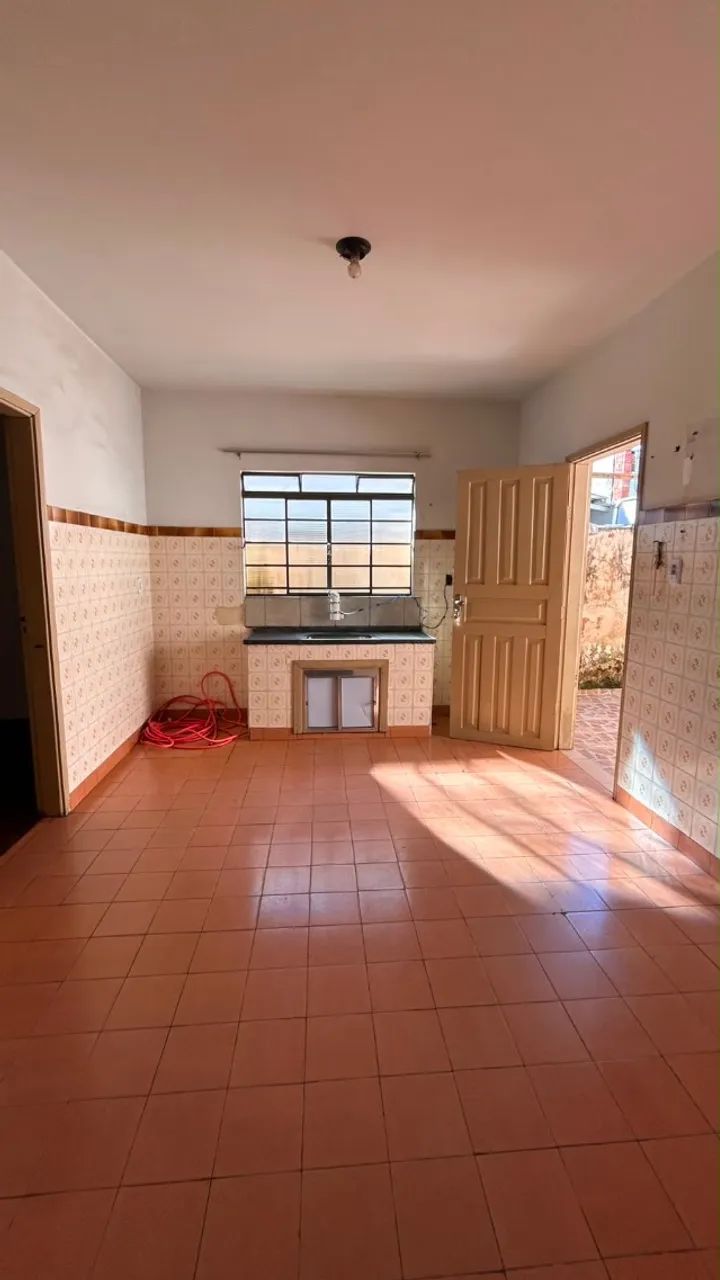 Casa no Centro de Itaberá SP - Foto 4
