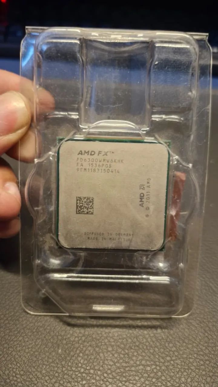 Processador AMD FX 6300 - 6 nucleos e 4,1Ghz (Am3+)
