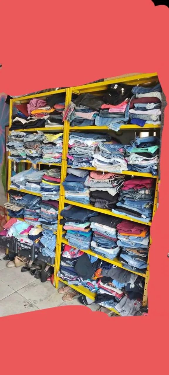 Lote de roupas feminina e masculina  tamanho variados