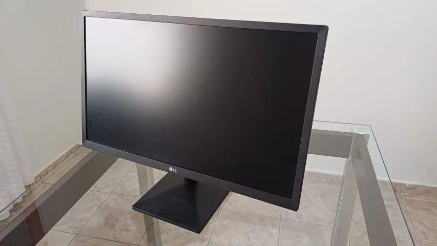 Monitor LG 24"