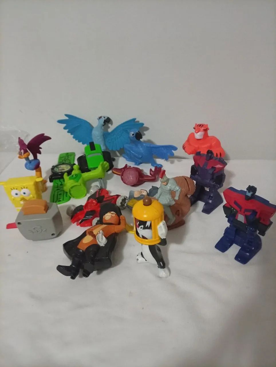 Lote com 17 Bonecos Variados do Mc Donald's  - Foto 2