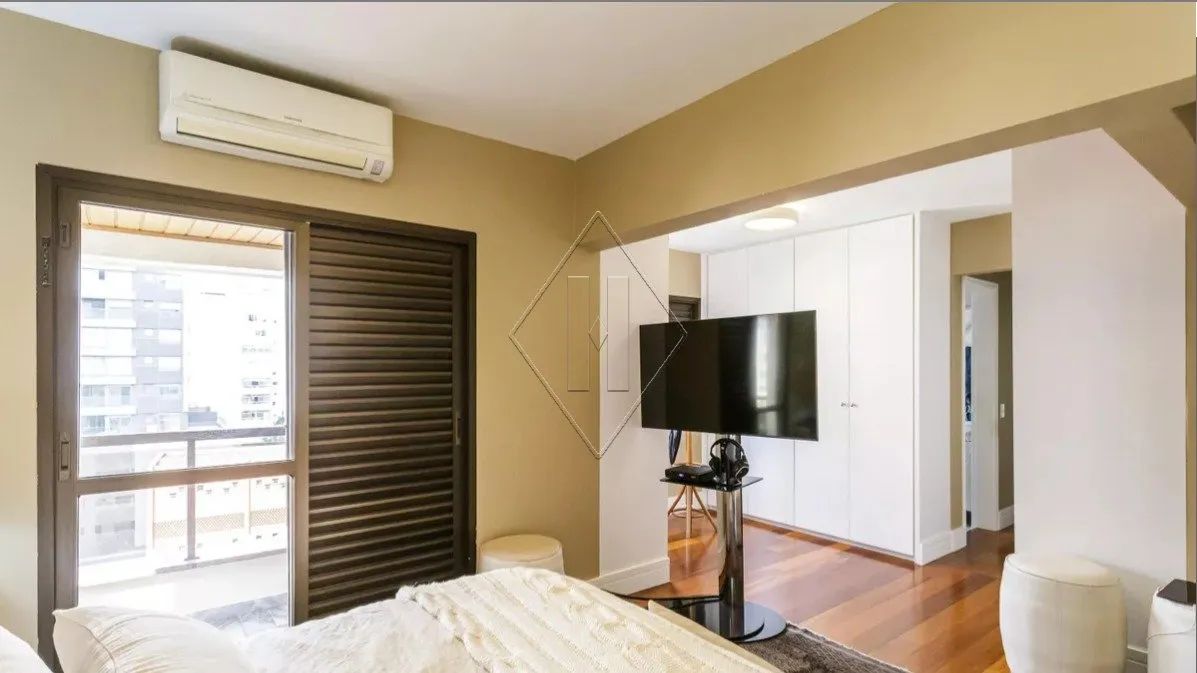 Apartamento para venda em Itaim Bibi com 4 quartos, sendo 2 suítes, 190m² - Foto 4