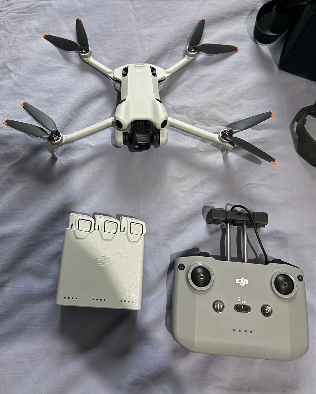 Drone DJI Mini 4 Pro (combo fly more+controle sem tela) - Foto 3