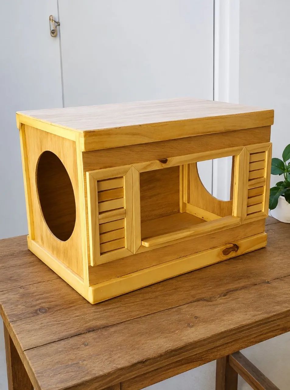 Casa para gato personalizada.