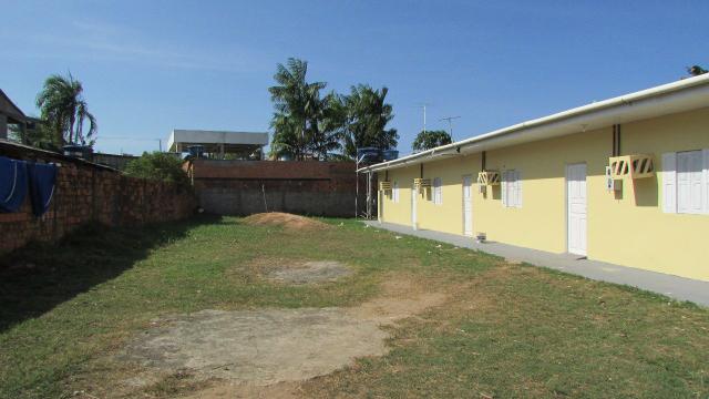 Vende-se uma vila de kitnet