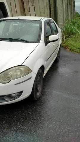 Vendo um Siena tetrafuel 2012 1.4 - Foto 8