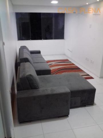 Amplo apto 03 qtos, reforma geral, tudo novo, ótima localização, à 150 metros do caravelle - Foto 2