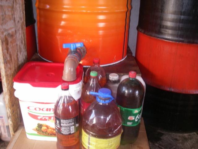 Coleta de óleo de cozinha ( fritura ) usado compramos - Foto 2