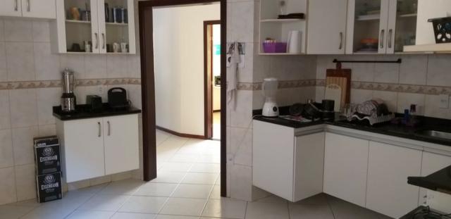Casa 4 quartos, 3 suítes, fora de condomínio em Itapuã - Foto 4