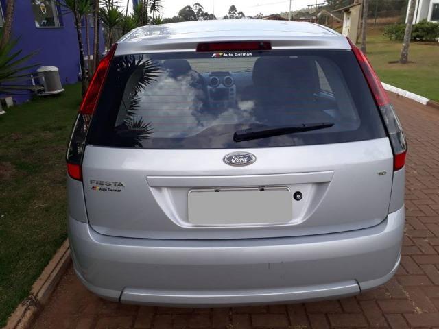 Ford Fiesta Class 1.5, o mais novo e conservado do Brasil - Foto 4
