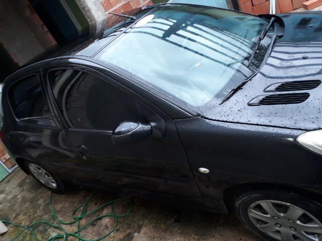 Peugeot 207 1.4 2010 completo - Foto 6