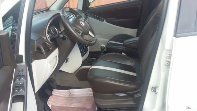 Fiat Idea essence sublime 2015 completo 1.6 - Foto 2