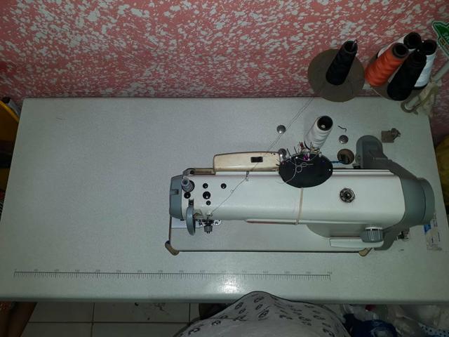 Máquina para costura