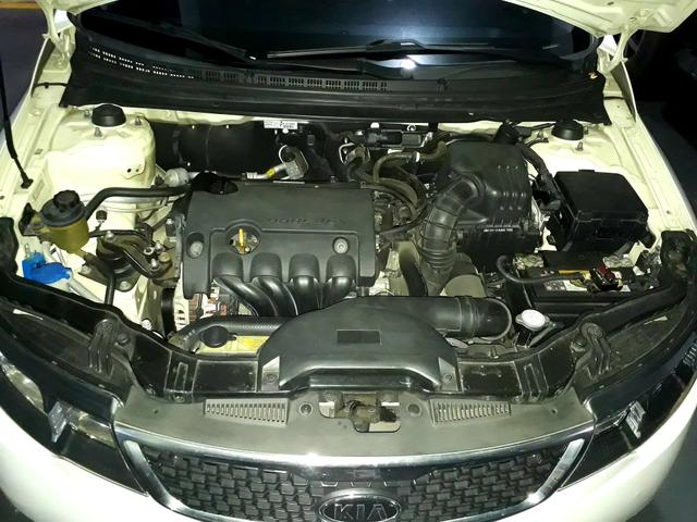 Vendo Kia Cerato - Foto 7