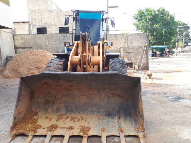 Pá carregadeira - Foto 2
