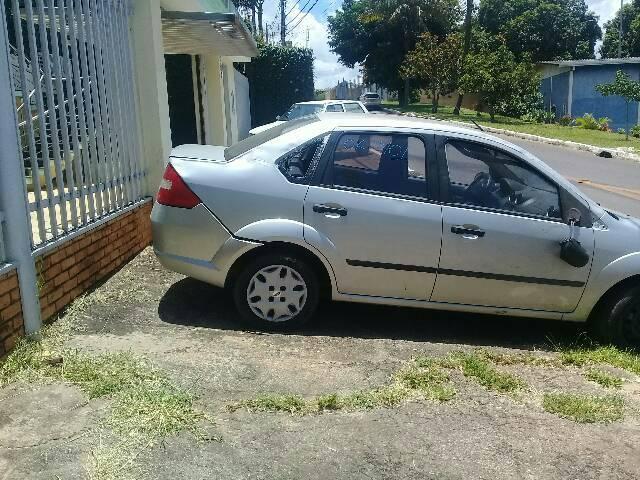 Fiesta sedan 1.6 - Foto 4