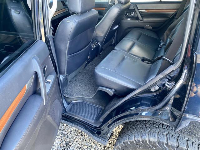 Pajero Full HPE 3.2 diesel ano 2011 4x4 Pneus BF Impecável - Foto 10