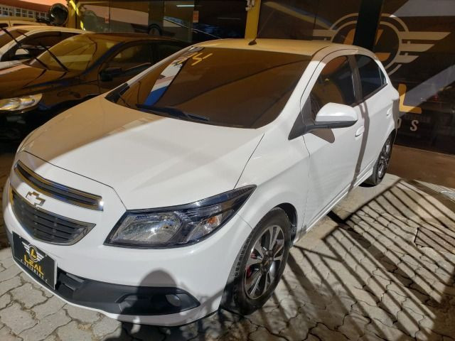 Onix LT 1.0 2014 C/MyLink - Foto 5