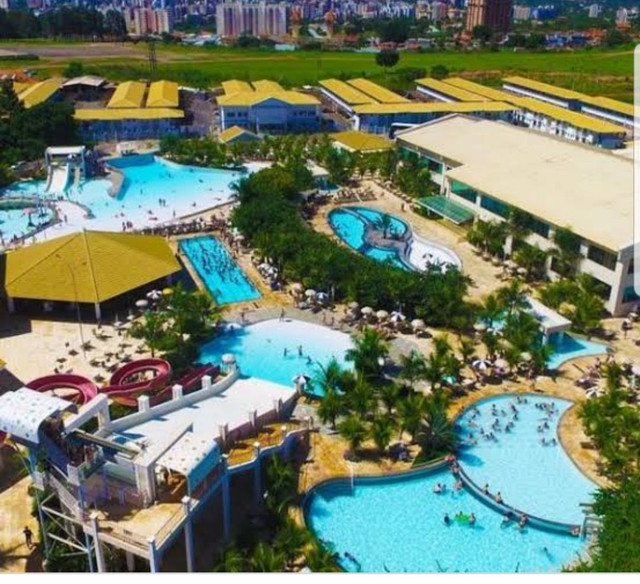 Segunda a Sexta  R$139,00 a diária Lacqua di Roma  (Caldas Novas) - Foto 2