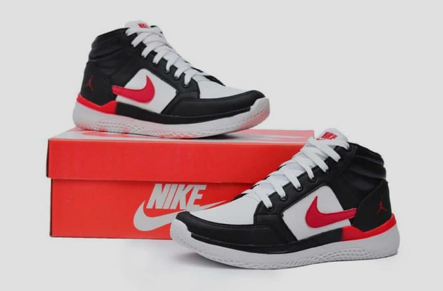 basqueteira nike preta
