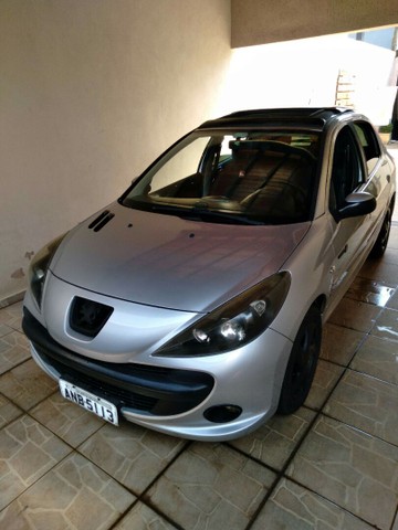 PEUGEOT 207 QUIK SILVER ANO 2010