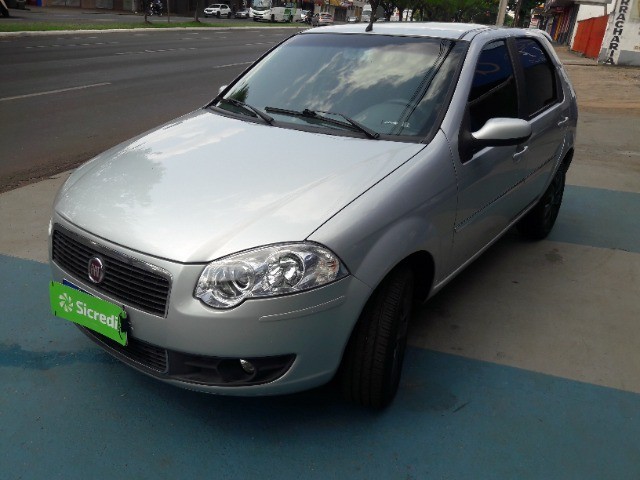 FIAT PALIO ELX 1.8 2010
