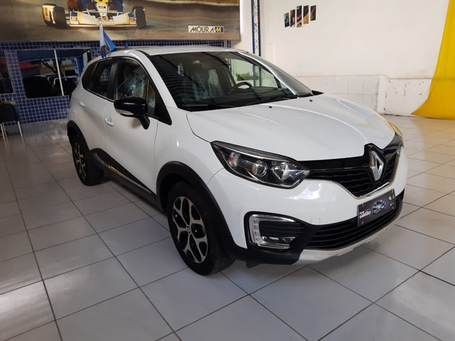 CAPTUR INTENSE AUT . 2018